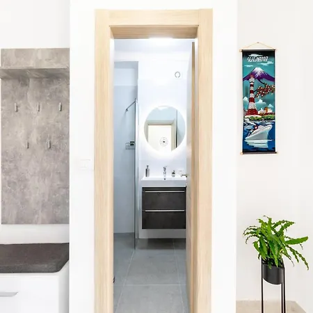 דירה & Fisherman's Luck - One-bedroom With Terrace And Sea View *