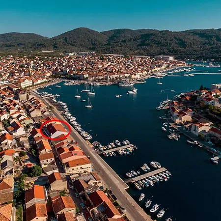 & Fisherman's Luck - One-bedroom With Terrace And Sea View * Vela Luka